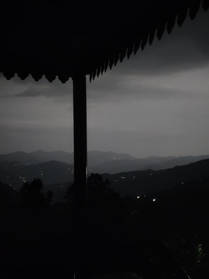 Bhanu Homestay, Kasar Devi อัลโมรา ภายนอก รูปภาพ